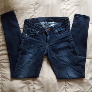 H&M cozy soft skinny blue jeans